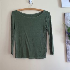 American Eagle Green Long Sleeve